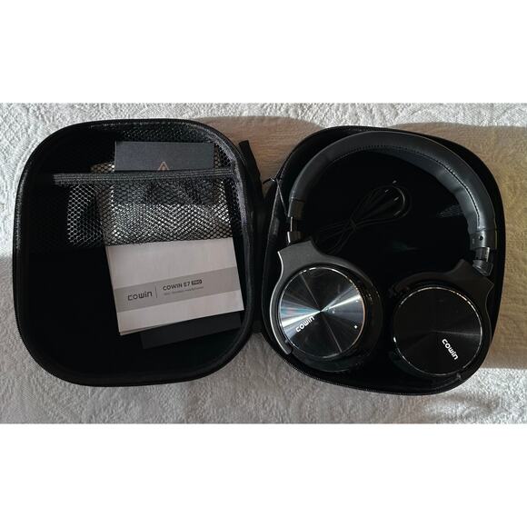 Cowin E7 Pro Noise Cancelling Headphones, Brand New - Picture 2 of 7